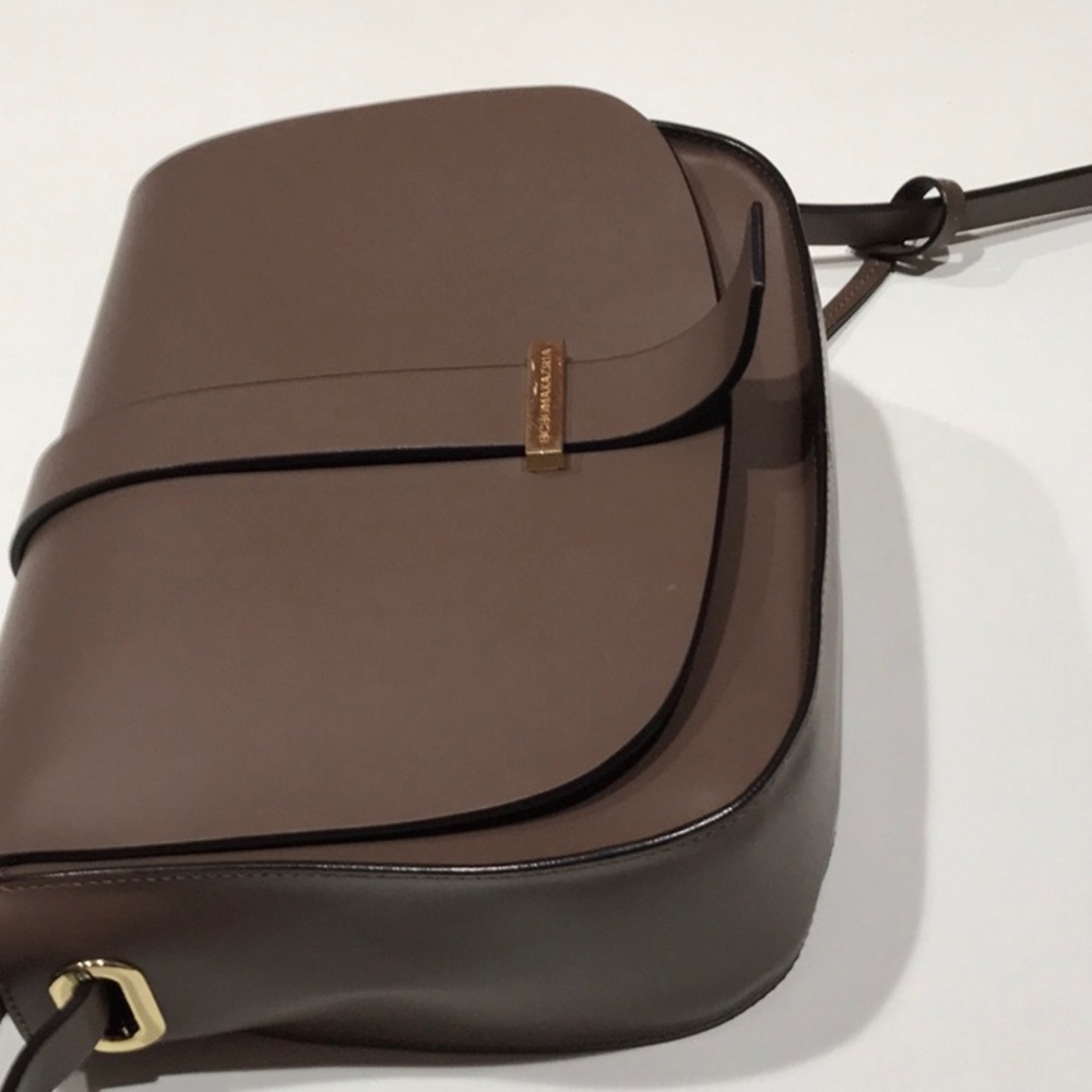 🌼BCBGMaxAzria Real Leather Crossbody Bag, 11”x8”x3.5” - Picture 16 of 16